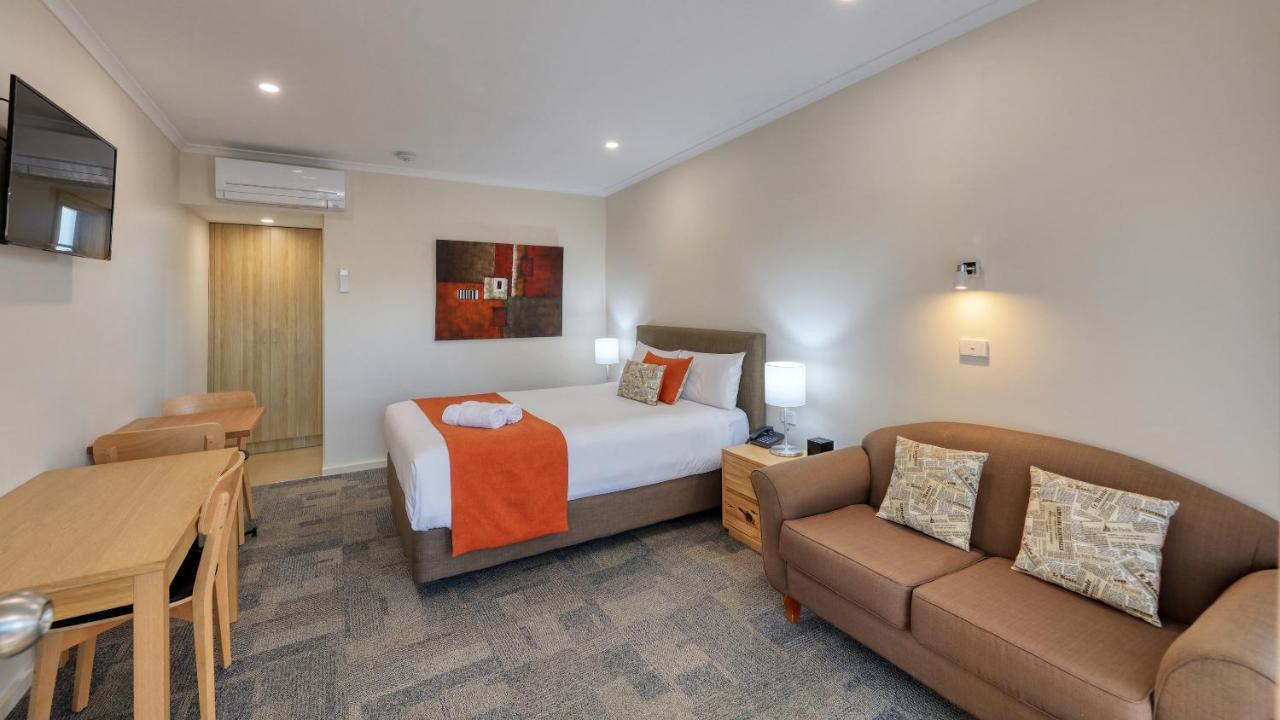 Quality Inn סוון היל מראה חיצוני תמונה
