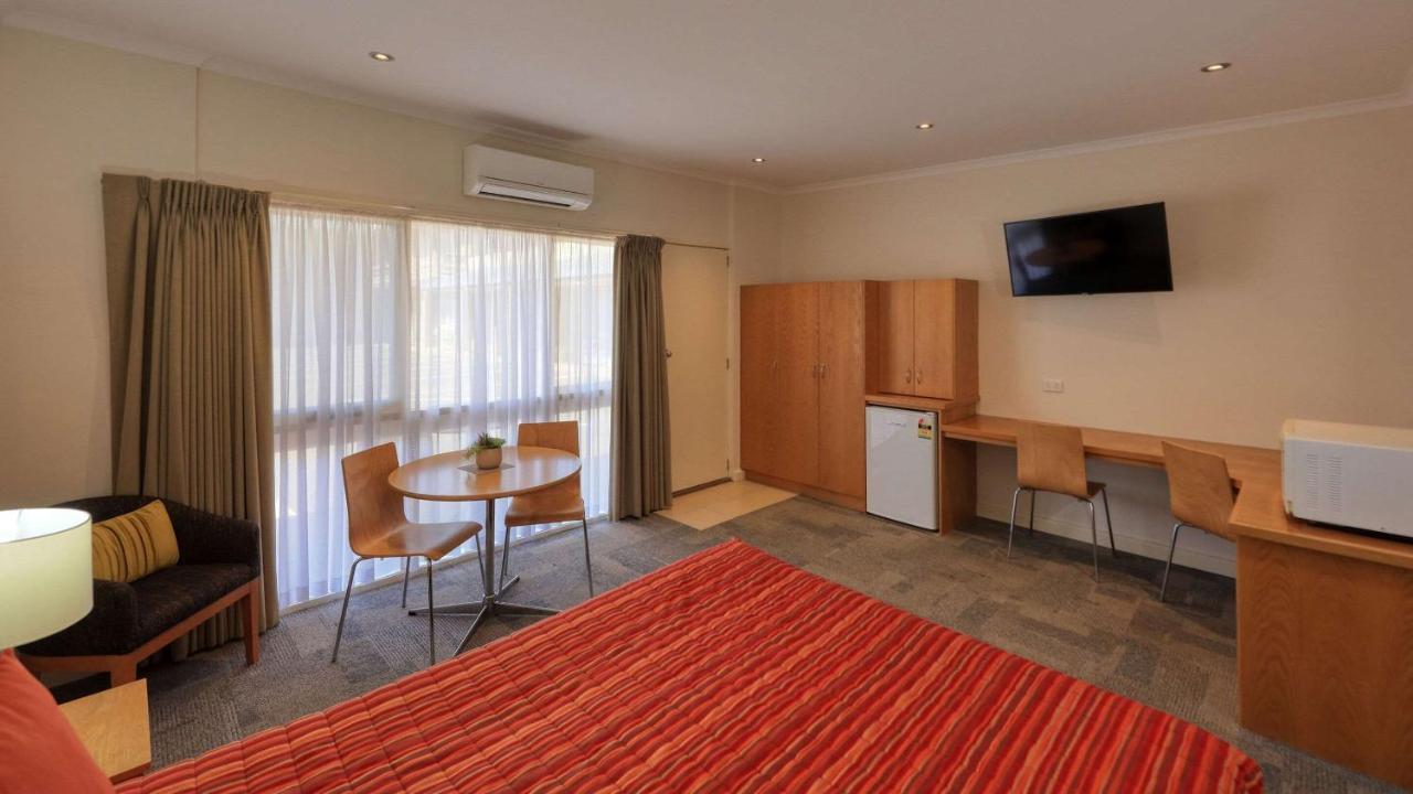 Quality Inn סוון היל מראה חיצוני תמונה